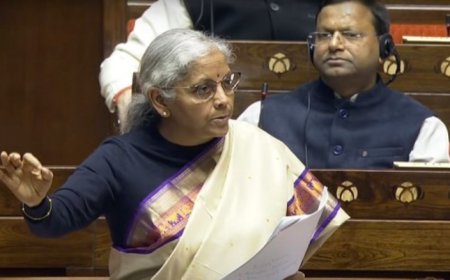 मोदी सरकार के 'श्वेत पत्र' ने बताया, 'कैसे लगे विकास को पंख'