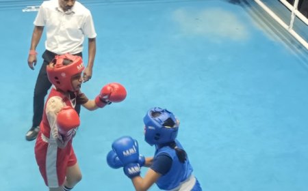 लखनऊ जिला बाक्सिंग टूर्नामेंट : तेज प्रताप, दक्ष व अनुज बने सर्वश्रेष्ठ मुक्केबाज