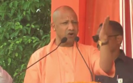 भाजपा के चार सौ पार के नारे से घबराते हैं इंडी गठबंधन के नेता : योगी