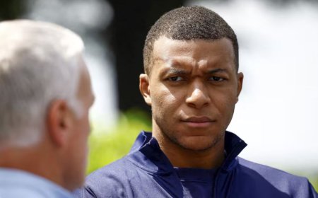 रियल मैड्रिड ने किलियन एमबाप्पे के साथ किया पांच साल का अनुबंध