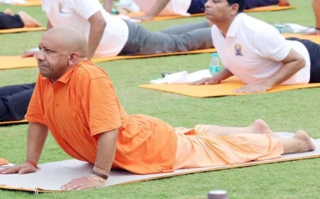 योग हमारे पूर्वजों और विरासत के प्रति सच्ची श्रद्धा : योगी आदित्यनाथ