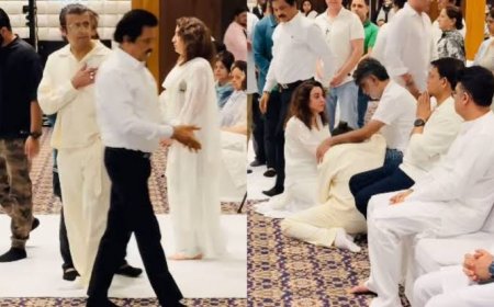 प्रसिद्ध गायकार “सोनू निगम” का तिशा कुमार की प्रार्थना सभा में रोते हुए वायरल हुआ वीडियो