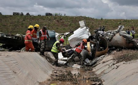 काठमांडू हवाई अड्डे में विमान दुर्घटना: अठारह लोगों की मौत