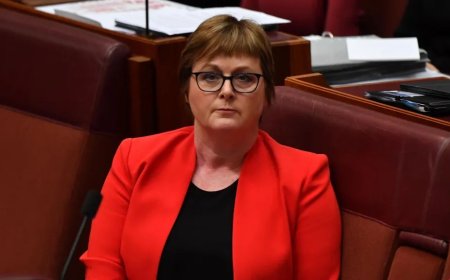 मानहानि का मुकदमा: सीनेटर रेनॉल्ड्स और ब्रिटनी हिगिंस के बीच संघर्ष तेज