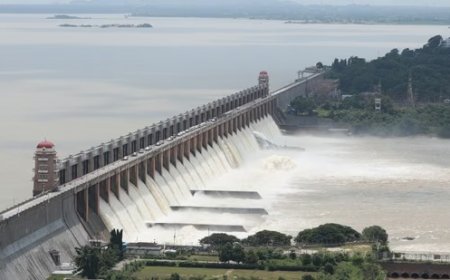 तुंगाभद्रा बांध में दरवाजे की हानि: कर्नाटक और आंध्र प्रदेश में बाढ़ अलर्ट