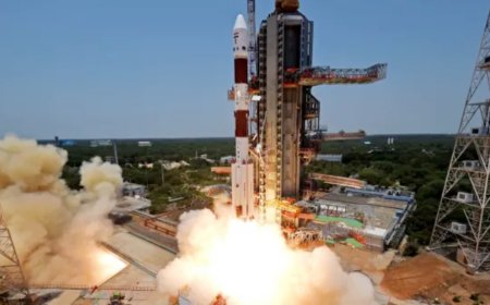 ISRO ने सफलतापूर्वक EOS-08 सैटेलाइट को लॉन्च किया, SSLV-D3 मिशन ने रचा नया इतिहास