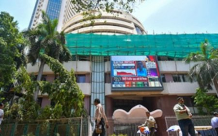 भारतीय शेयर बाजार सपाट खुला, मेटल और एनर्जी स्टॉक्स में खरीदारी