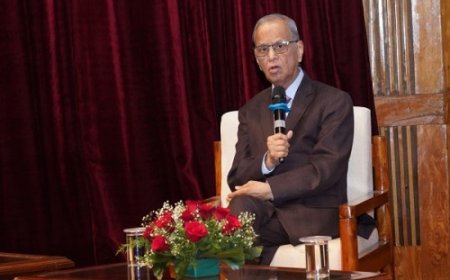 आरबीआई ने यूपीआई को पब्लिक गुड बनाकर आम आदमी का भरोसा जीता: नारायण मूर्ति