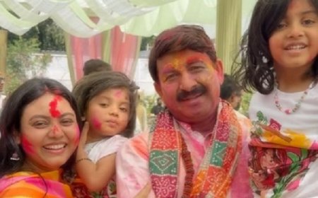 मनोज तिवारी ने परिवार संग खेली होली, शेयर कीं खूबसूरत तस्वीरें