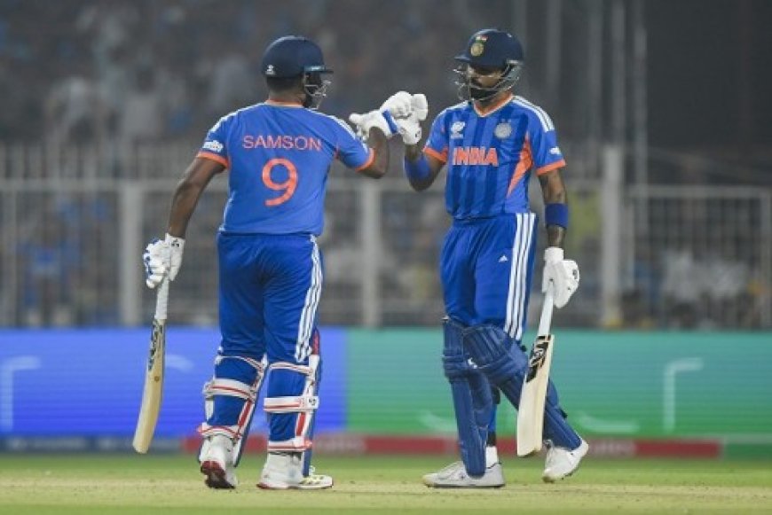 टी20 वर्ल्ड कप: टीम इंडिया के सेमीफाइनल में पहुंचने पर झूमे फैंस, पूरे देश में मन रहा जश्न