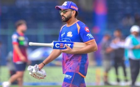 आईपीएल 2026: डीसी-एमआई का मैच देखने पहुंचे फैंस, रोहित शर्मा से शानदार प्रदर्शन की उम्मीद