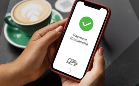 यूपीआई के 10 साल पूरे: लेनदेन की वॉल्यूम 12,000 गुना बढ़ी; वैल्यू में 4,000 गुना से अधिक की बढ़ोतरी