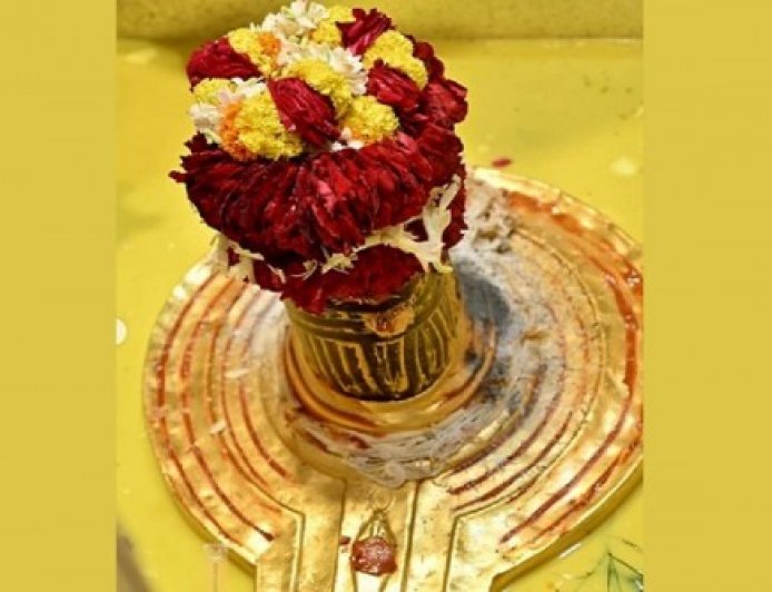 19 अप्रैल का पंचांग : बैशाख शुक्ल की द्वितीया तिथि, त्रिपुष्कर योग के साथ अभिजित मुहूर्त, नोट कर लें राहुकाल