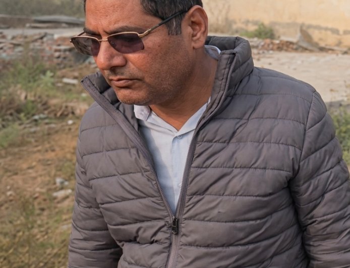 अवैध निर्माण स्वामियों से सांठगांठ के आरोप में जेई बदन सिंह प्रवर्तन से हटाए गए, कार्यालय से संबद्ध