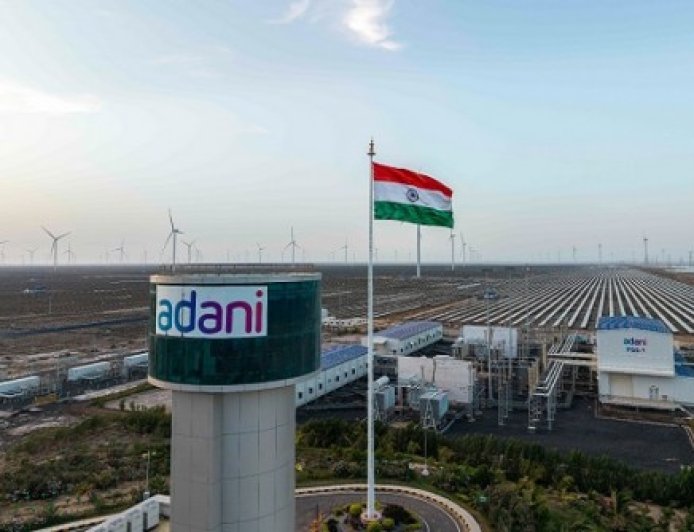 अदाणी ग्रीन एनर्जी का वित्त वर्ष 26 में शानदार प्रदर्शन, कोर एबिटा सालाना आधार पर 23 प्रतिशत बढ़कर 10,865 करोड़ रुपए रहा