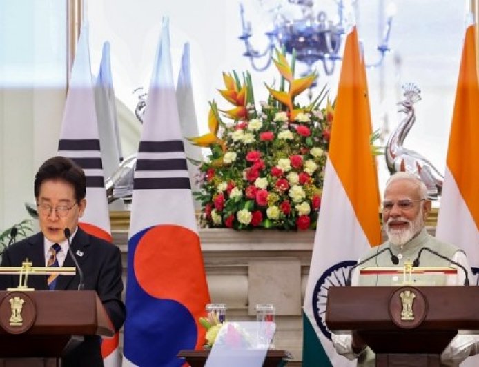 दक्षिण कोरिया-भारत शिखर सम्मेलन में आर्थिक साझेदारी पर लगी मुहर, 2030 तक 50 अरब डॉलर व्यापार का लक्ष्य