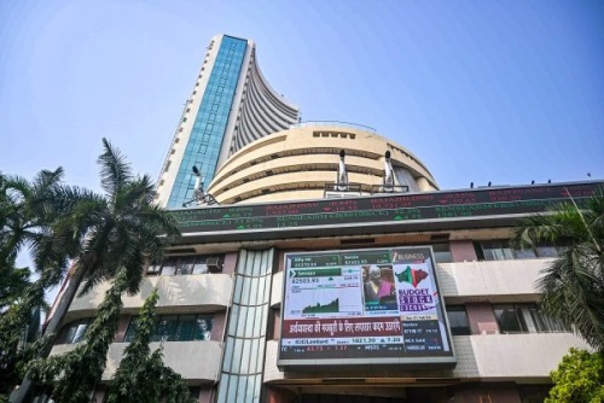 भारतीय शेयर बाजार लाल निशान में खुला, फार्मा स्टॉक्स में बिकवाली