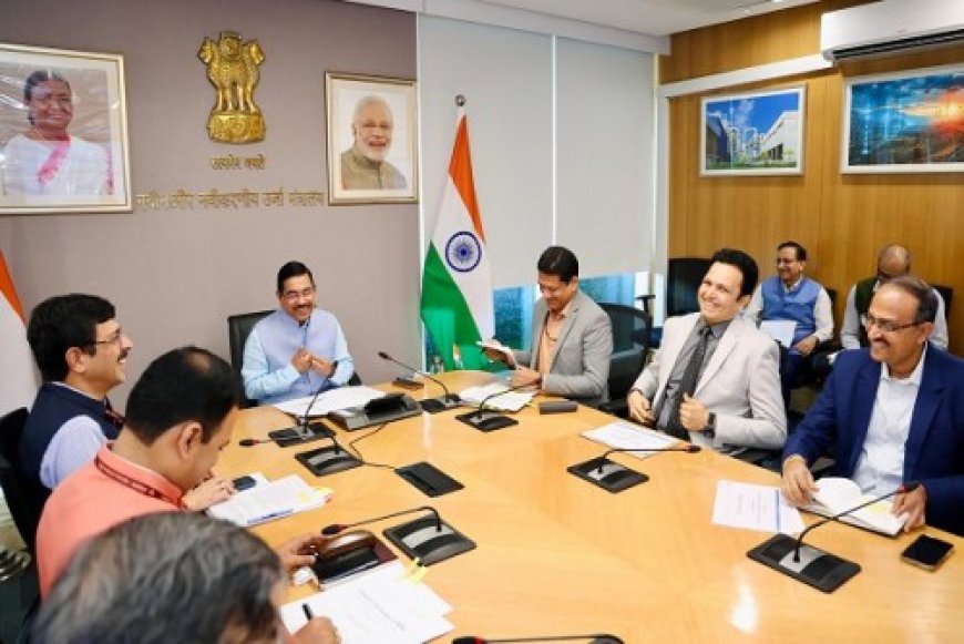 प्रधानमंत्री नरेंद्र मोदी ने भारत के एक साल में सबसे ज्यादा सोलर कैपेसिटी जोड़ने की उपलब्धि पर जताई खुशी