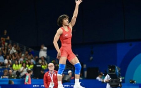 विनेश फोगाट एशियन गेम्स के ट्रायल्स में सिर्फ 50 किलोग्राम भारवर्ग में ही हिस्सा ले सकती हैं: डब्ल्यूएफआई