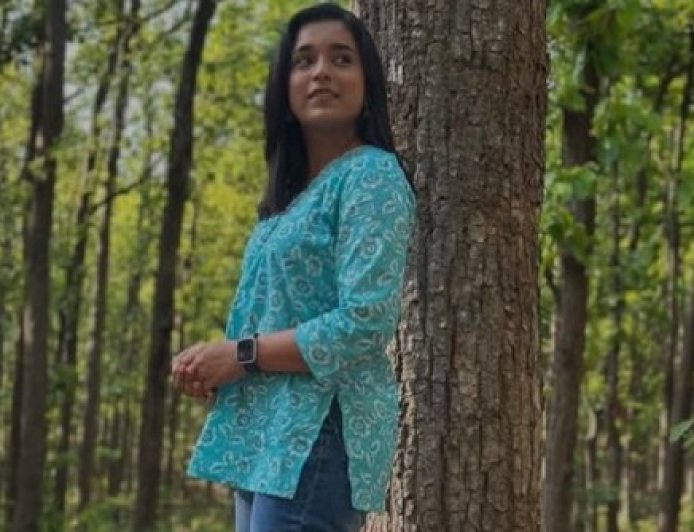 सोशल मीडिया से निजी जिंदगी को क्यों दूर रखती हैं सुम्बुल तौकीर, बताई वजह