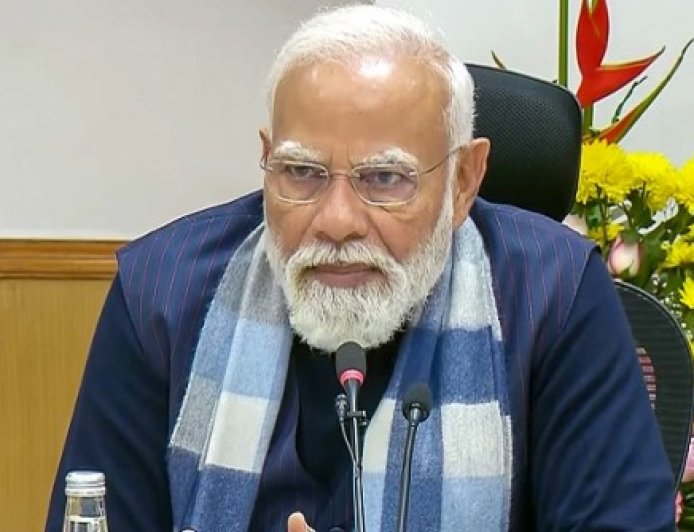 पीएम नरेंद्र मोदी का 'सुभाषितम' संदेश: योग को अपनी दिनचर्या में शामिल करें