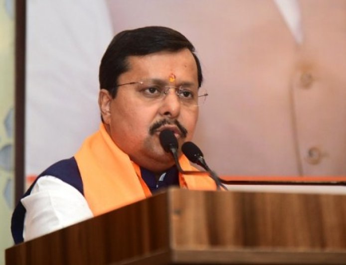 भाजपा अध्यक्ष नितिन नवीन का झारखंड दौरा, संगठन को मजबूत करने की रणनीति पर फोकस