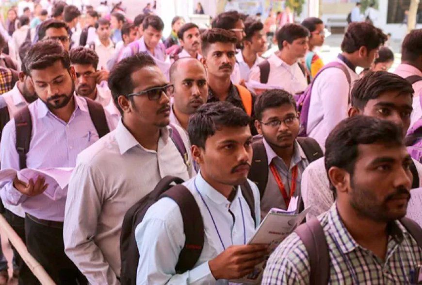 देश में विकास की रफ्तार और रोजगार की रफ्तार एक जैसी है?
