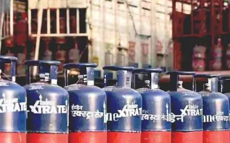 सस्ता हुआ कमर्शियल गैस सिलेंडर, बदले पेट्रोलियम टैक्स... लेकिन क्या आम आदमी को मिलेगी राहत?