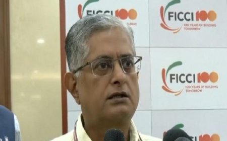 ईपीएफओ ने डिजिटल सेवाओं को बनाया और आसान, कर्मचारियों और नियोक्ताओं को मिलेंगी विश्वस्तरीय डिजिटल सेवाएं: ईपीएफओ आयुक्त