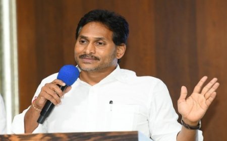 जगन मोहन रेड्डी ने वाईएसआरसीपी कार्यकर्ताओं से स्थानीय निकाय चुनावों के लिए तैयार रहने को कहा