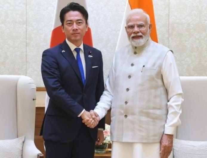 रक्षा क्षेत्र में 'मेक इन इंडिया' को बढ़ावा, पीएम नरेंद्र मोदी ने जापान को भारतीय कंपनियों-स्टार्टअप्स के साथ साझेदारी का दिया न्योता