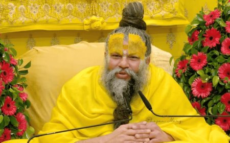 प्रेमानंद महाराज को लेकर वृंदावन में बढ़ी हलचल, अब दोनों किडनियों की सरकारी जांच की मांग : शिष्य की मौत से लेकर विराट कोहली तक विवादों की लंबी फेहरिस्त