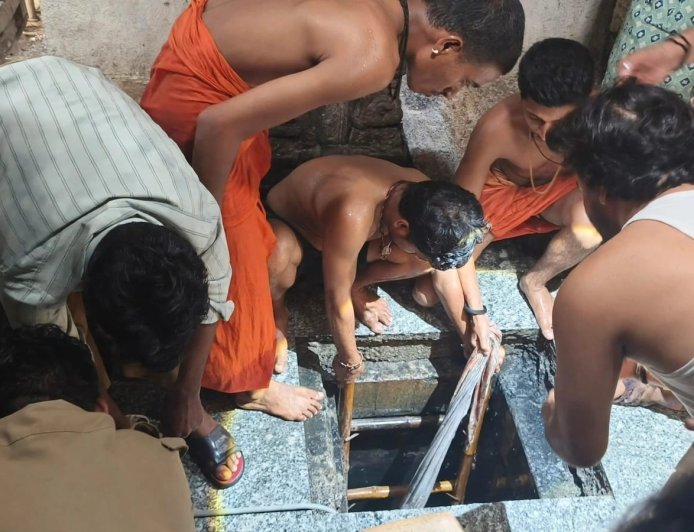 वृंदावन के गुरुकुल में दर्दनाक हादसा: पानी की टंकी में उतरे 4 छात्रों की मौत, साथी को बचाने गए एक-एक कर फंसते चले गए