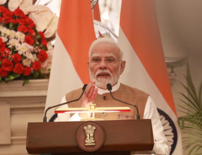 वैश्विक अनिश्चितताओं के बीच भारत और पोलैंड वैश्विक विकास के महत्वपूर्ण केंद्र पीएम मोदी